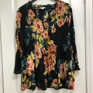 Chloe+Rene L Floral Crinkle Tunic Top W/Bell Sleeves Ruffle V Neck Flowy Peplum